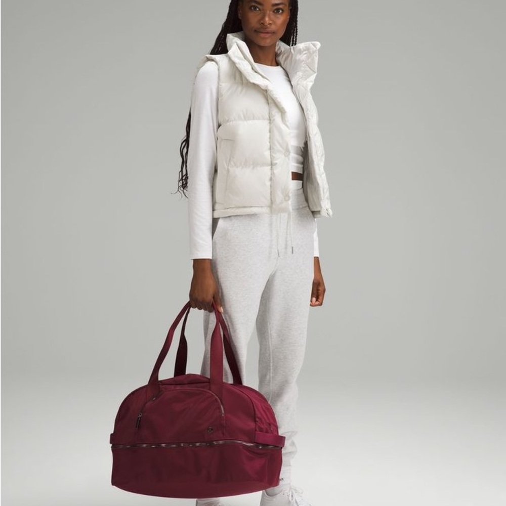 NWT Lululemon City Adventure Duffle-29L (out of stock)